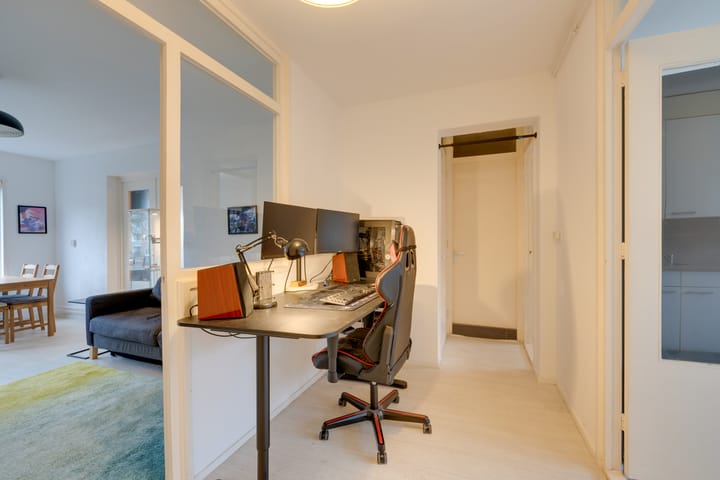 Photo 34 of Alkmaarstraat 303