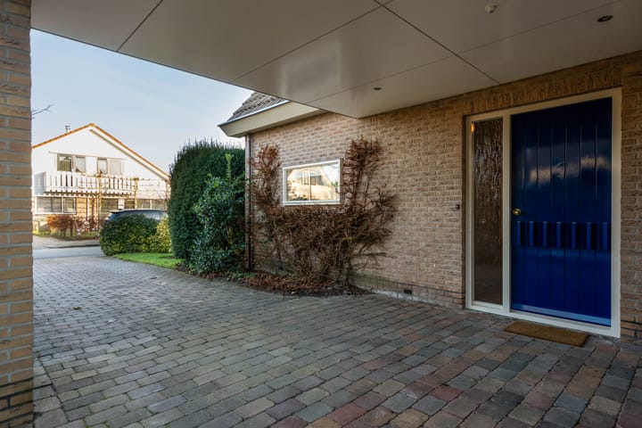 Foto 13 van Weidebloemenweg 83