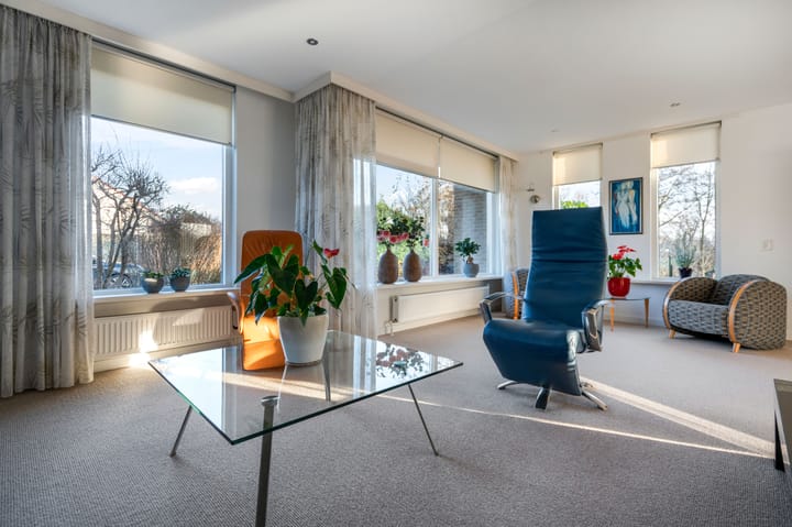 Foto 28 van Weidebloemenweg 83