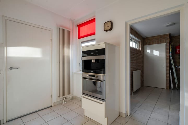 Foto 35 van Weidebloemenweg 83