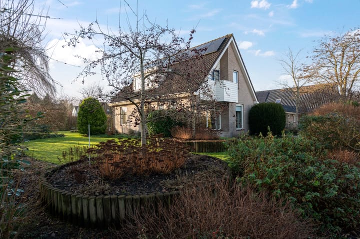 Foto 9 van Weidebloemenweg 83