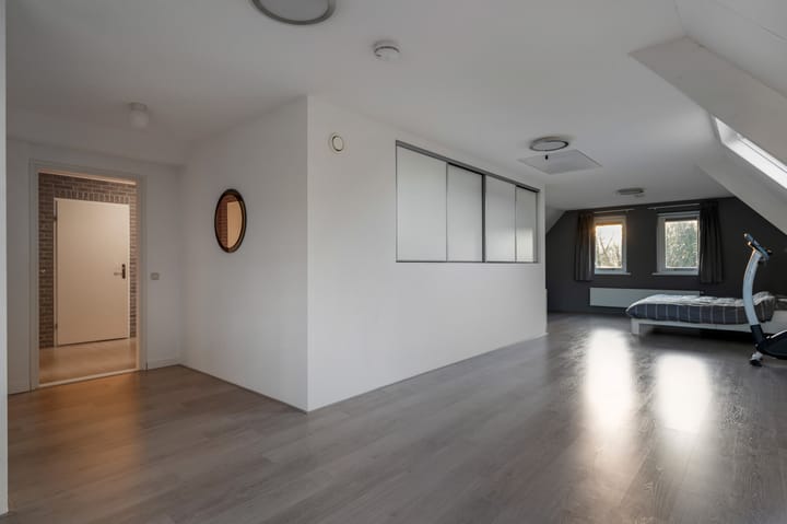 Foto 54 van Weidebloemenweg 83