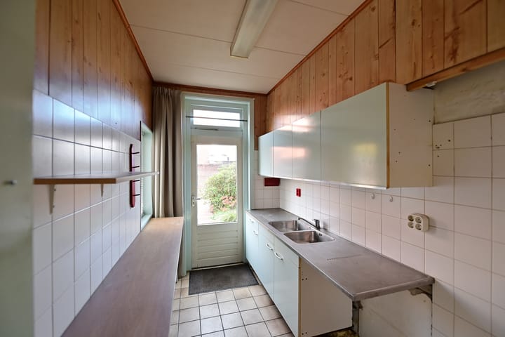 Foto 6 van Van 't Hoffstraat 11