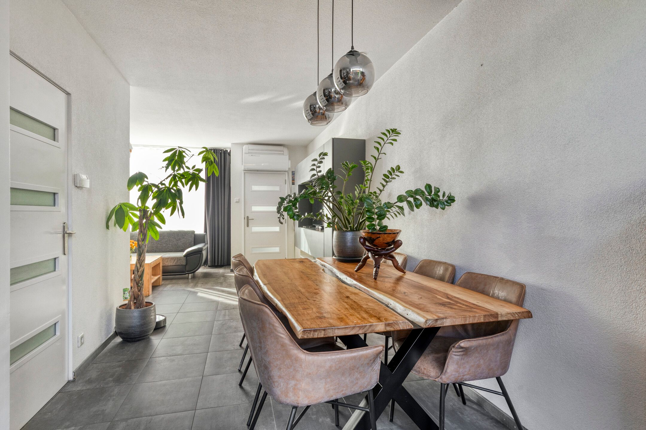 Photo 9 of Da Costastraat 32