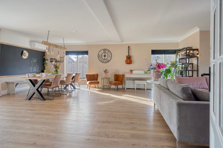 Foto 10 van Hoefijzer 1