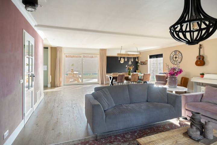 Foto 13 van Hoefijzer 1