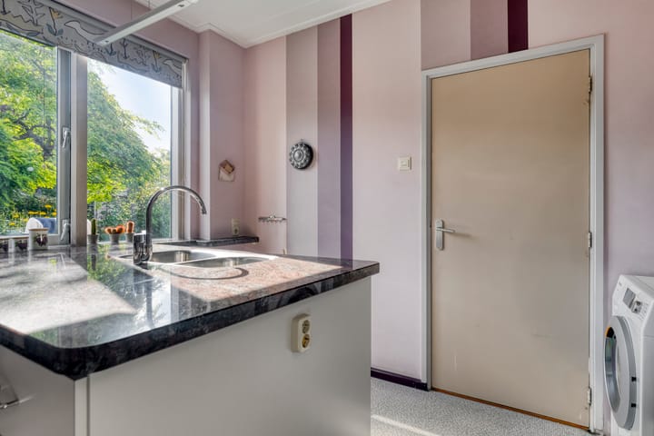 Foto 13 van Hammarskjöldlaan 19