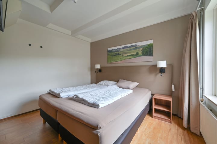 Foto 17 van Randweg 21-046