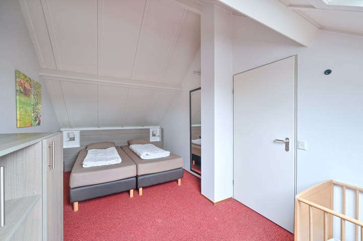 Foto 22 van Randweg 21-046