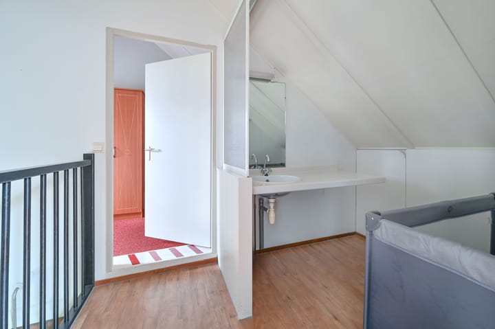 Foto 27 van Randweg 21-046