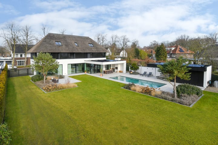 Photo 63 of Schoonoordstraat 3