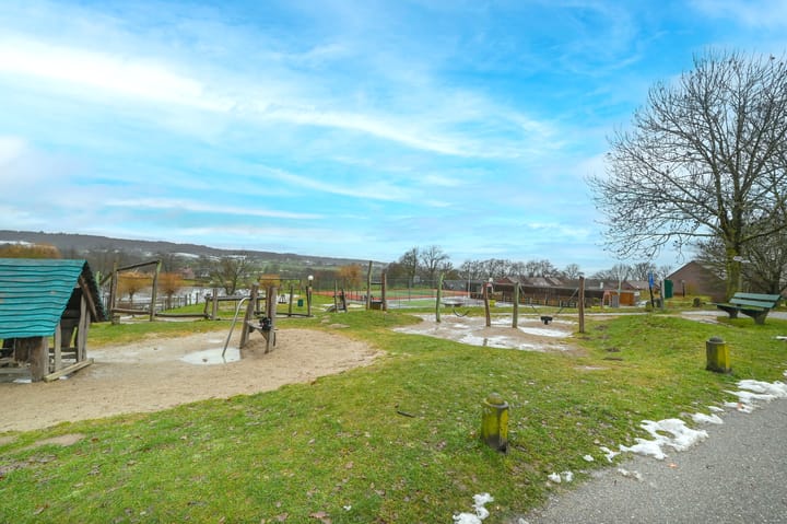 Foto 42 van Randweg 21-046