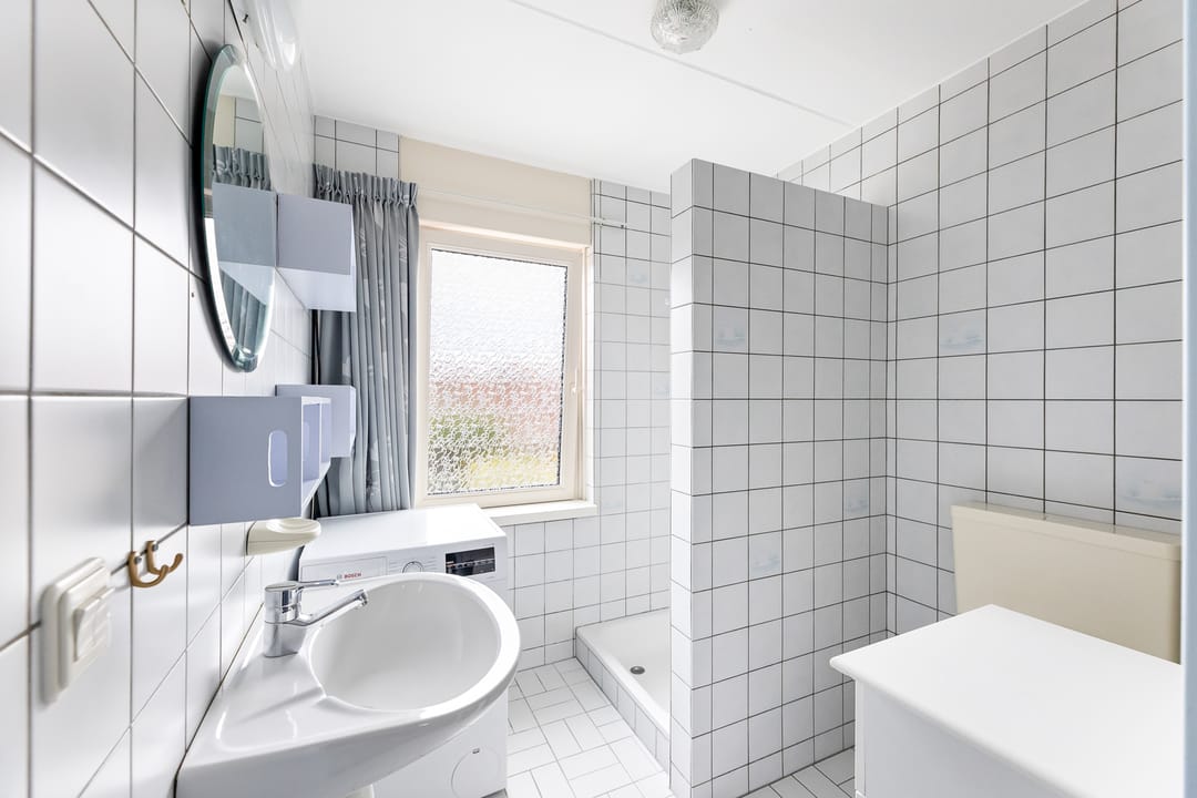 Photo 8 of Tramstraat 17