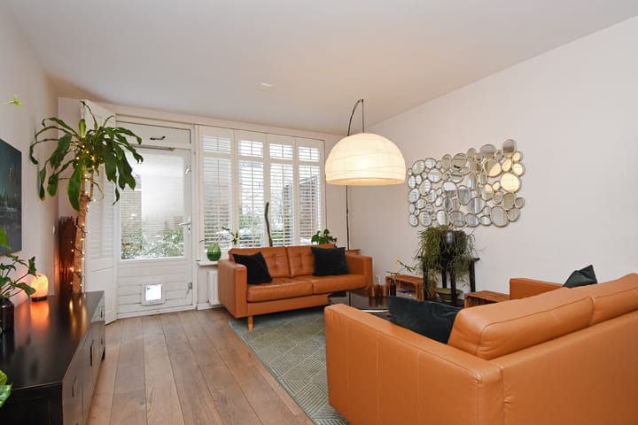 Photo 2 of Lange Lombardstraat 80