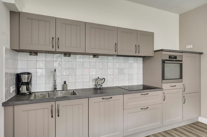 Foto 3 van Annastraat 1