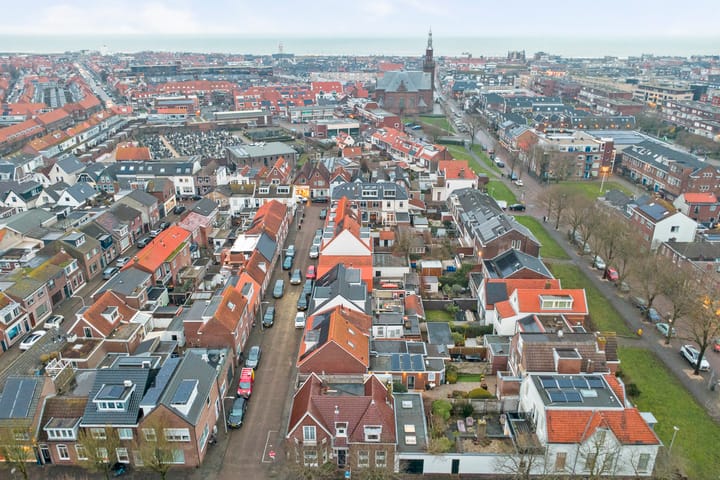 Foto 57 van Annastraat 1