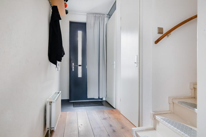 Photo 15 of Hermitage 64