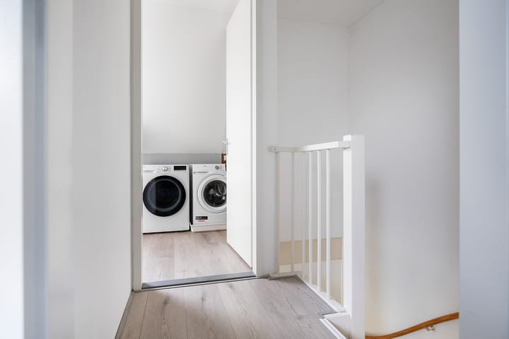 Photo 29 of Hermitage 64