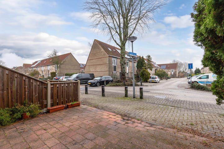 Foto 10 van Rhônestraat 180