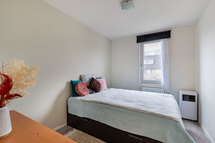 Foto 23 van Rhônestraat 180