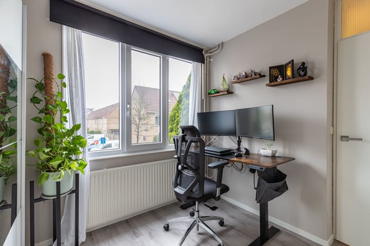 Foto 24 van Rhônestraat 180