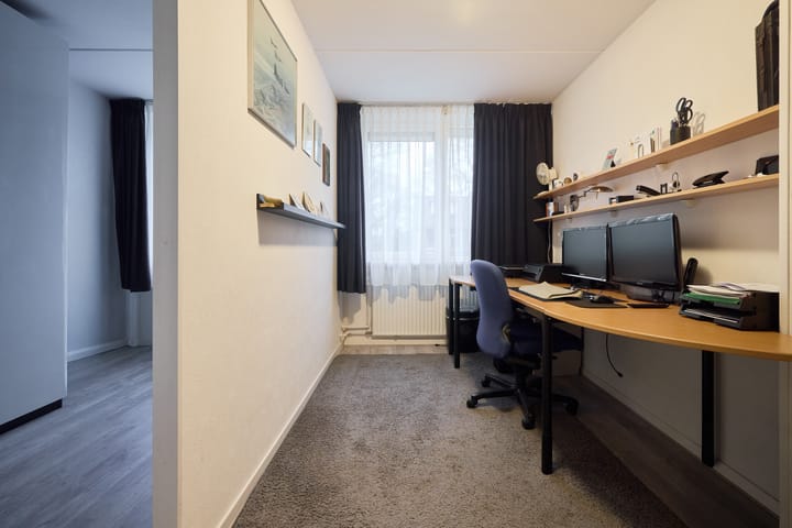 Foto 23 van van Hamelstraat 106