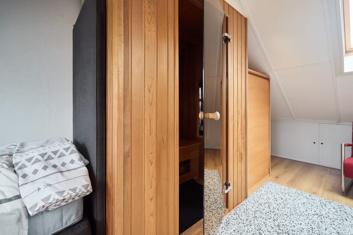 Foto 27 van van Hamelstraat 106