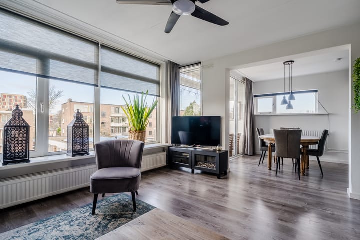 Foto 5 van Reviusstraat 36