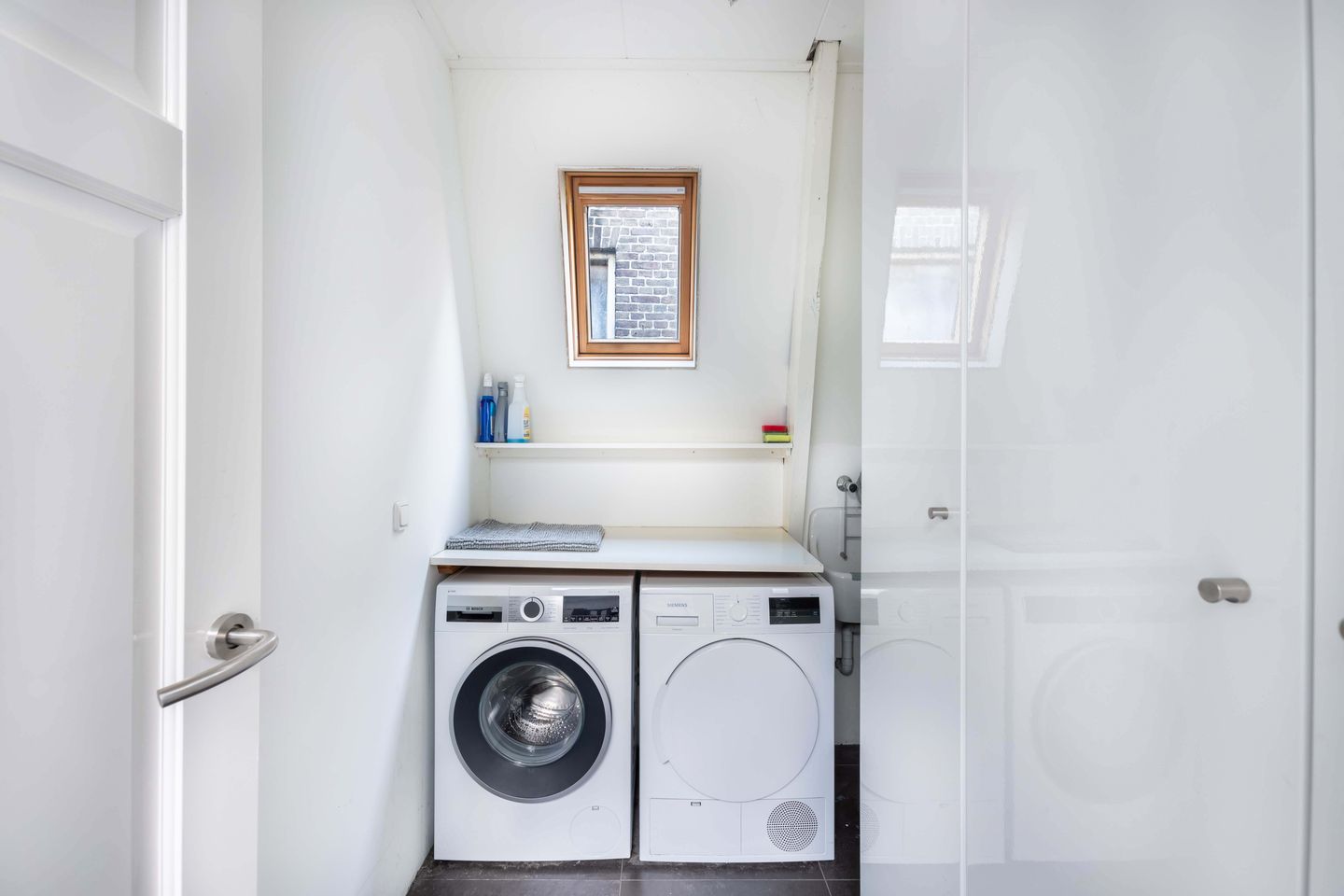 Photo 40 of Stationsstraat 48