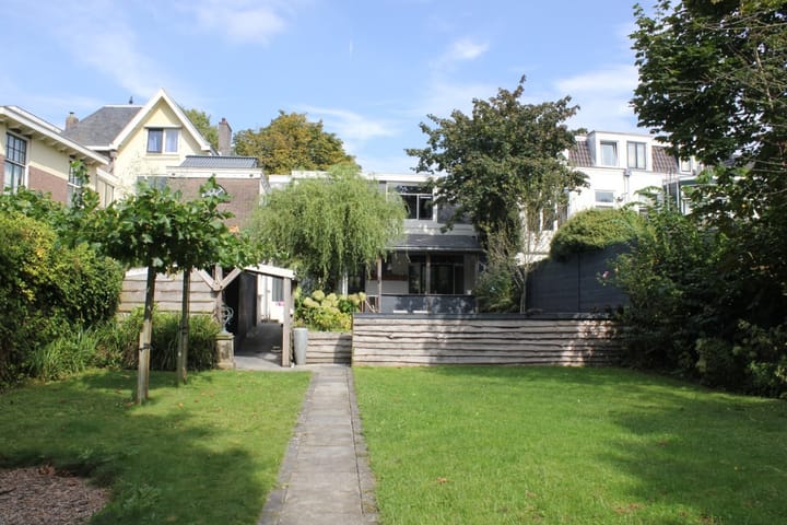 Foto 57 van Stationsstraat 48