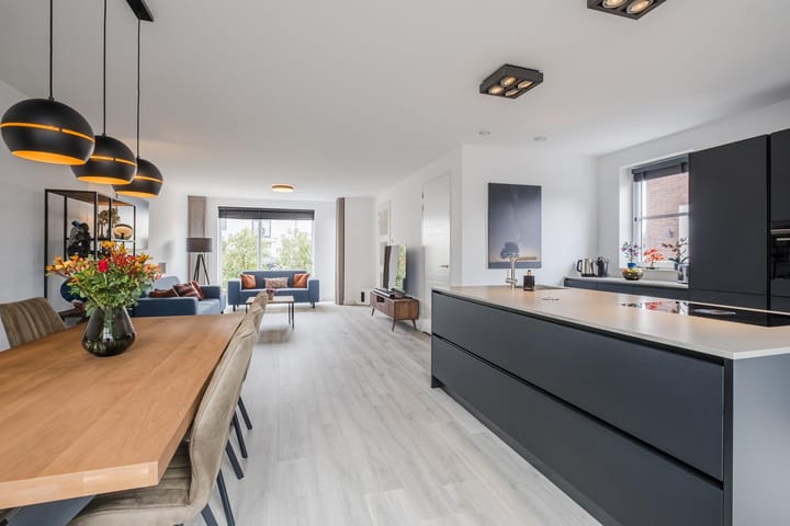 Foto 8 van Klokstaart 69