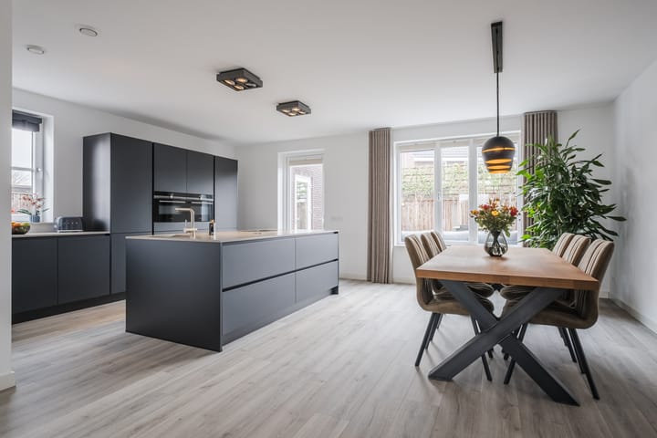 Foto 9 van Klokstaart 69