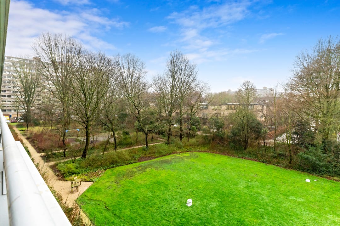 Foto 2 van Roland Holstlaan 962