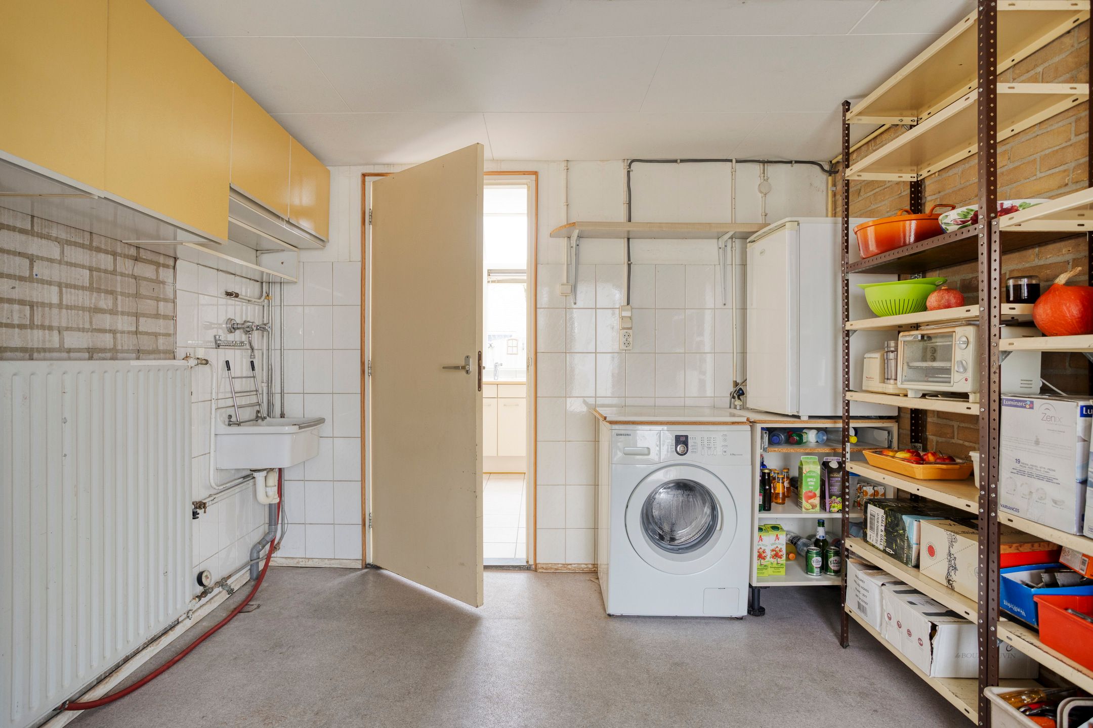 Foto 15 van Pioenroosstraat 1