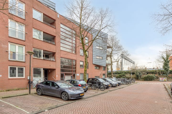 Foto 29 van Celebesstraat 135