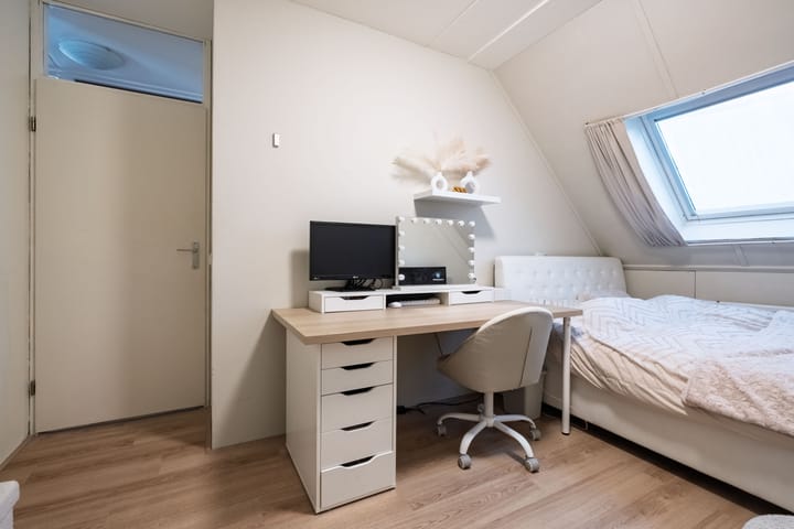 Foto 21 van Mondriaanlaan 94