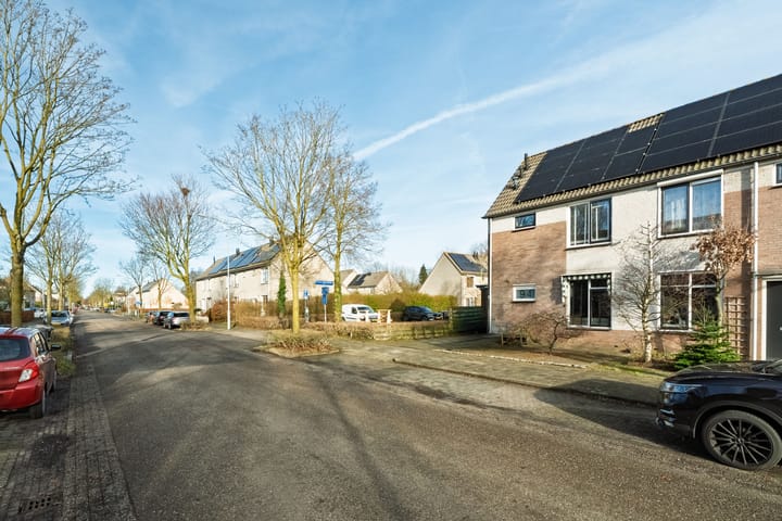 Foto 3 van Mondriaanlaan 94