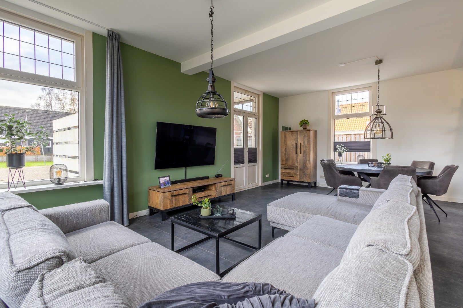 Foto 12 van Almeloseweg 50