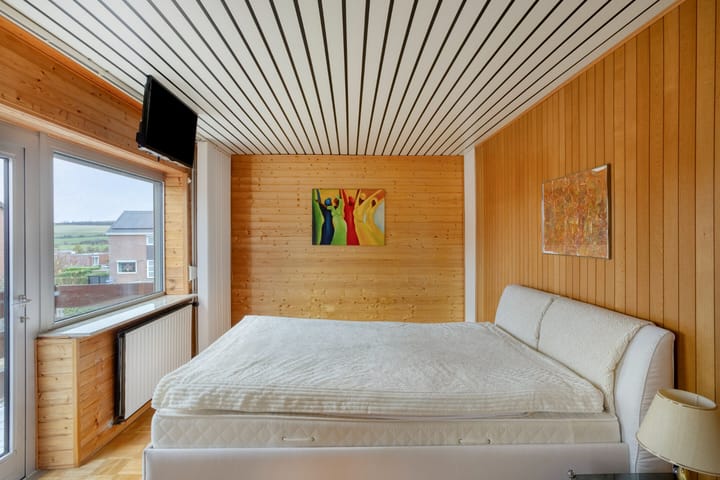 Photo 11 of Irmgardstraat 2