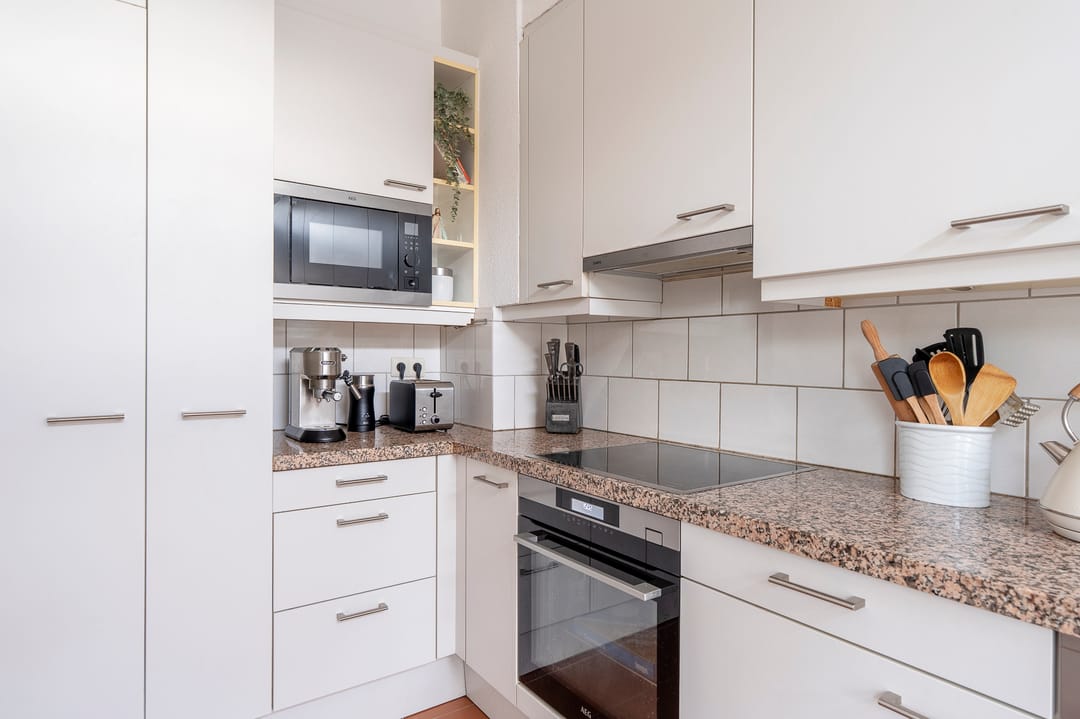 Photo 11 of Van Oldenbarneveltweg 33