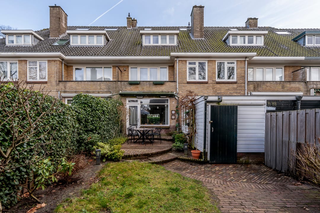 Photo 16 of Van Oldenbarneveltweg 33