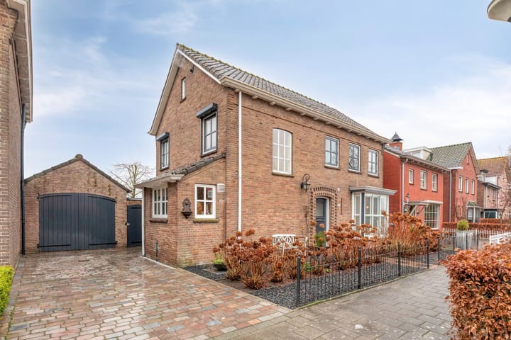 Foto 4 van Julianastraat 20