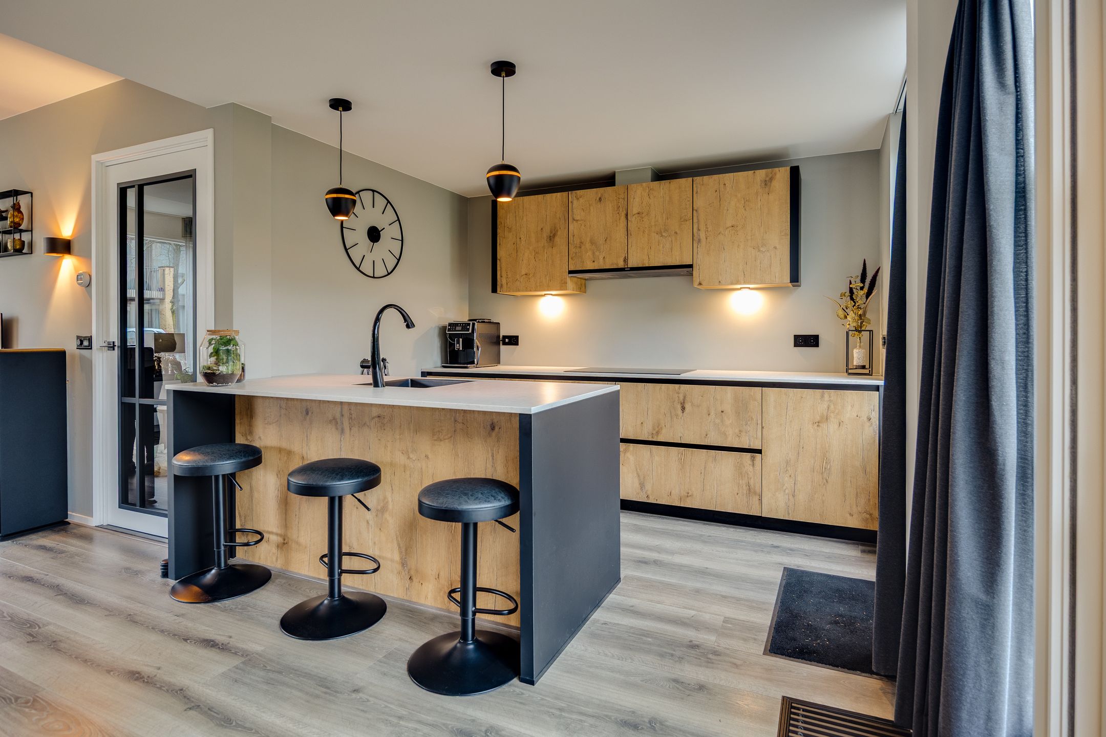 Foto 12 van Luitgardeweg 2