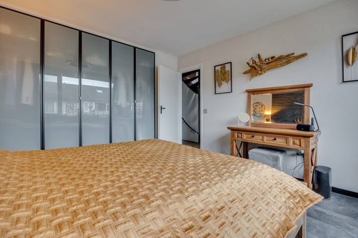 Foto 25 van Luitgardeweg 2