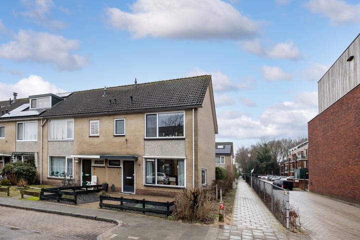 Foto 31 van Luitgardeweg 2