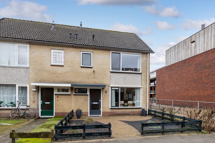 Foto 34 van Luitgardeweg 2