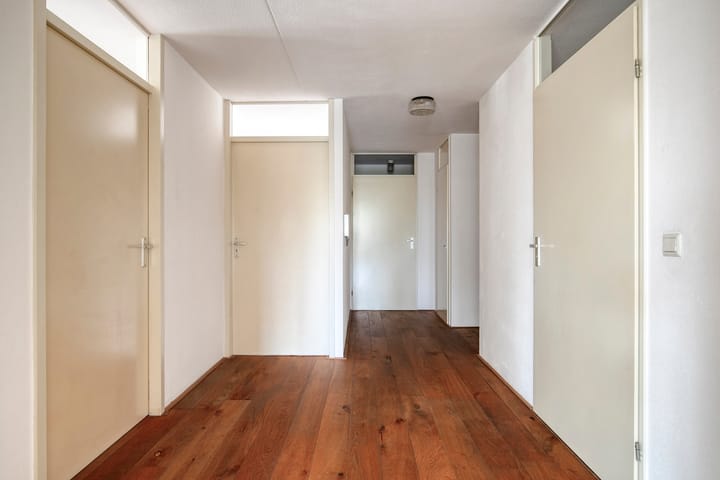 Foto 14 van Gentiaan 6