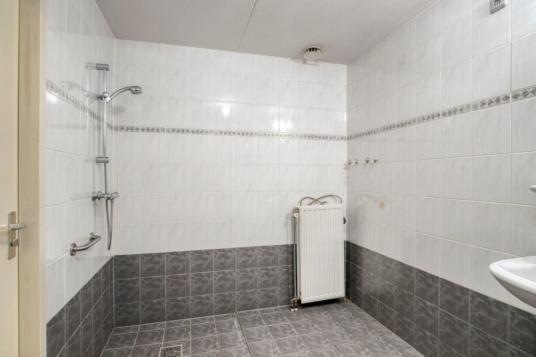 Photo 26 of Gentiaan 6