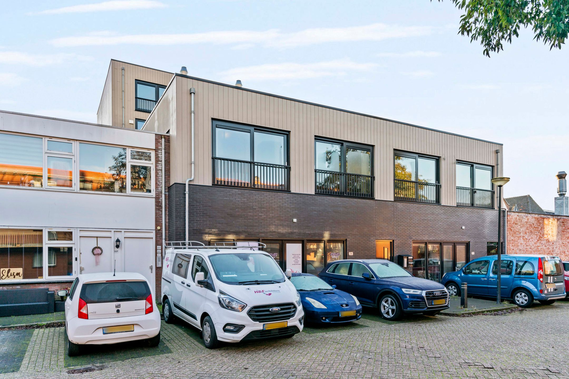 Photo 3 of Koningshof 74-A