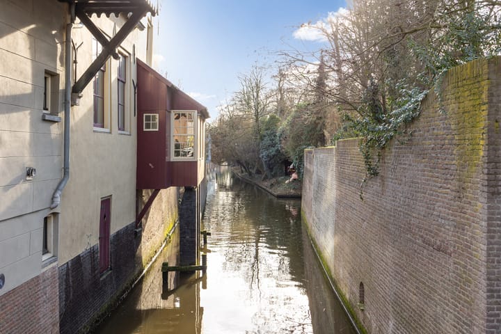 Foto 26 van Schilderstraat 17-C